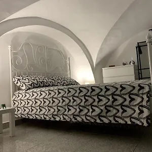 https://buatta-house.catania-hotels.net